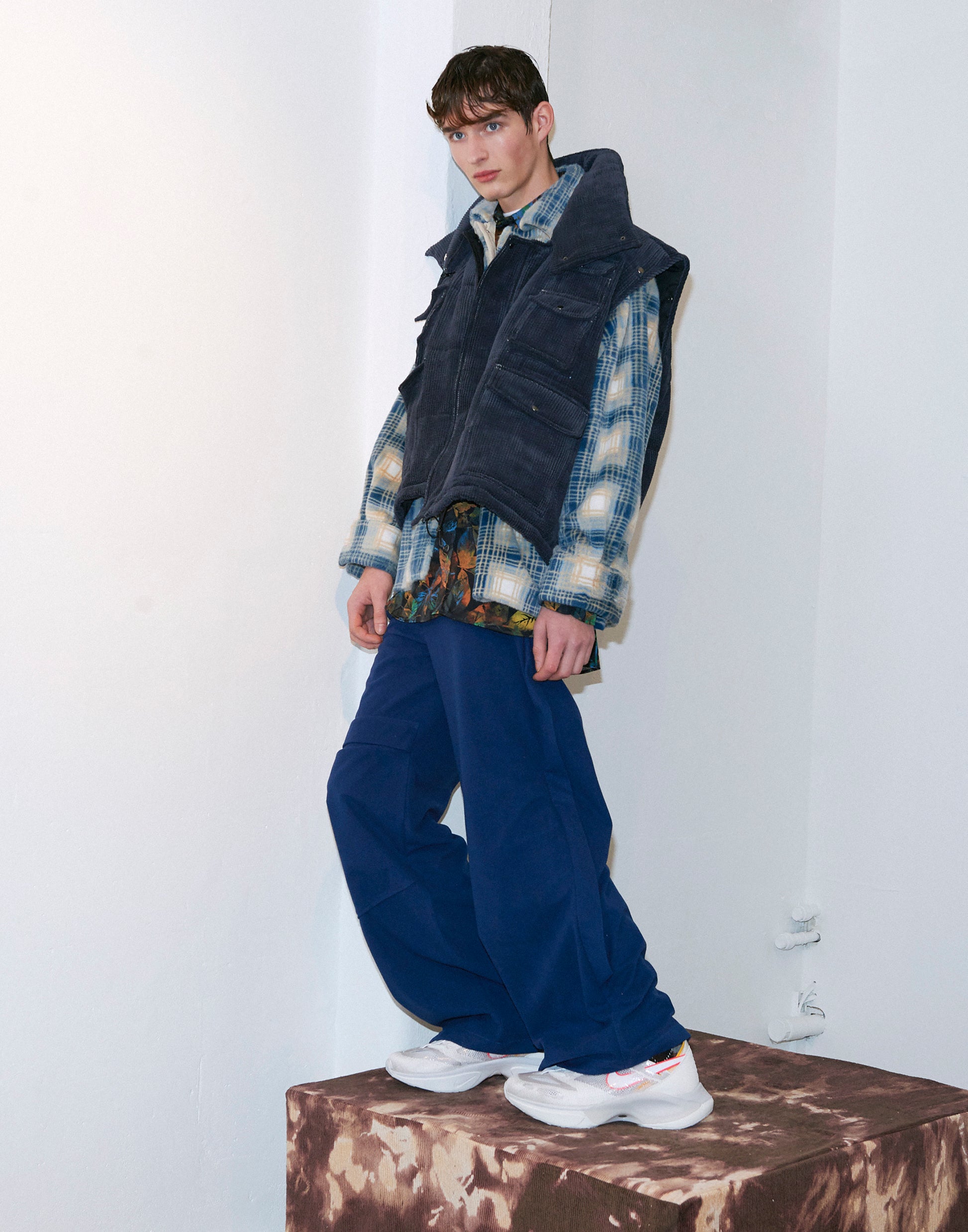 Vinti Andrews Loose Trousers Navy