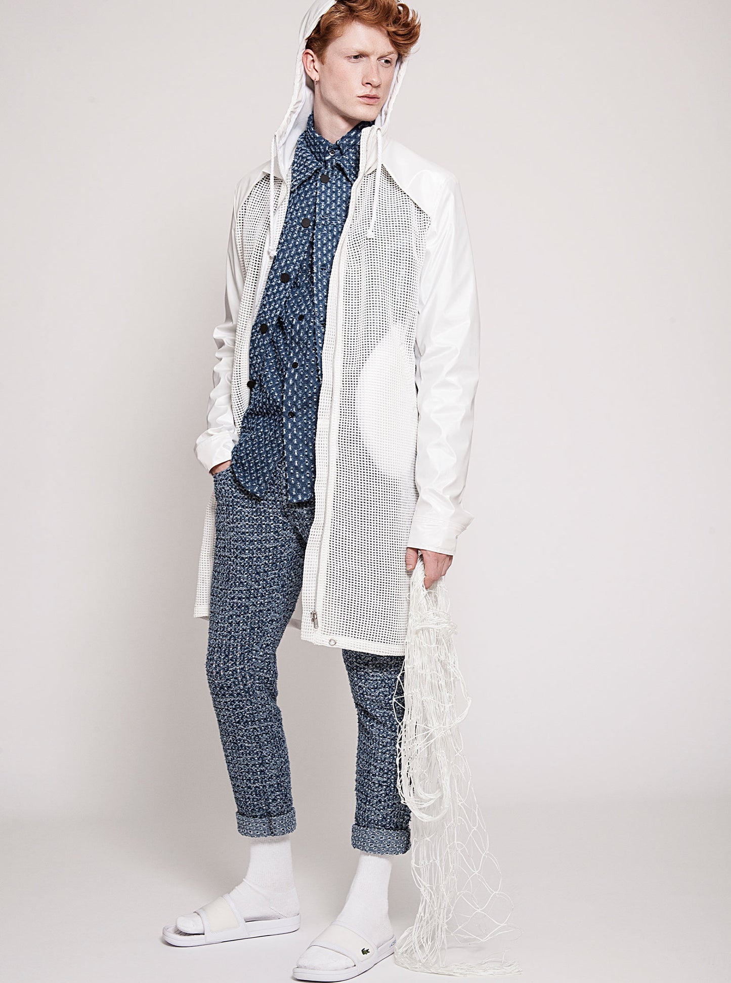Vinti Andrews Distressed Jeans